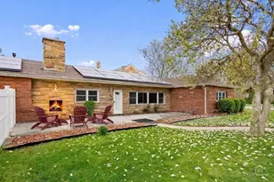 3850 W 93rd St, Evergreen Park, IL 60805 - Photo 3
