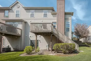 758 Oak Hollow Dr, Crystal Lake, IL 60014 - Photo 33