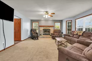 406 Tickseed Ave, Savoy, IL 61874 - Photo 17