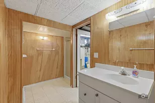 39W093 Silver Glen Rd, Saint Charles, IL 60175 - Photo 37