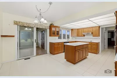 39W093 Silver Glen Road, Saint Charles, IL 60175 - Photo 15