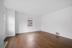 1825 Beverly Pl, Highland Park, IL 60035 - Photo 3
