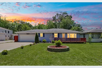 2409 W John Street, Champaign, IL 61821 - Photo 1
