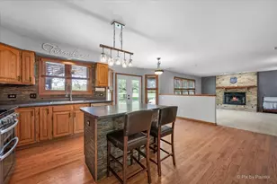 10506 Arabian Trail, Woodstock, IL 60098 - Photo 5
