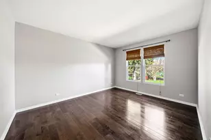 18950 W Glenhurst Dr, Lake Villa, IL 60046 - Photo 11