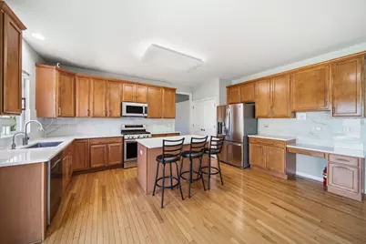 18950 W Glenhurst Drive, Lake Villa, IL 60046 - Photo 9