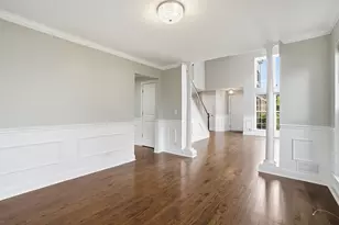 612 Citadel Dr, Westmont, IL 60559 - Photo 9
