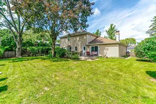 505 Fairlawn Ave, Libertyville, IL 60048 - Photo 29