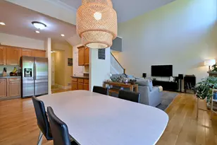 967 Oak Ridge Blvd, Elgin, IL 60120 - Photo 11