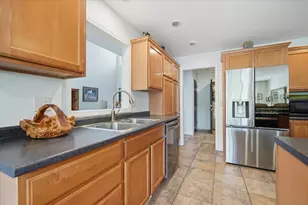 3400 Horse Creek Dr, Normal, IL 61761 - Photo 11
