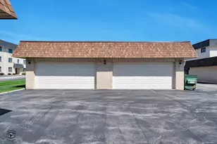 15249 Catalina Dr, Orland Park, IL 60462 - Photo 29