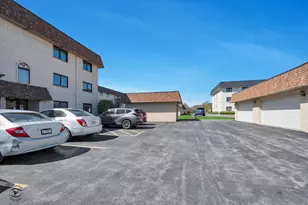 15249 Catalina Dr, Orland Park, IL 60462 - Photo 27