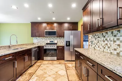 2284 Woodside Drive, Carpentersville, IL 60110 - Photo 3