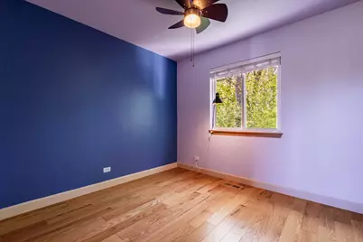 2284 Woodside Drive, Carpentersville, IL 60110 - Photo 15