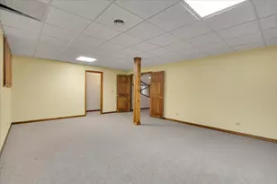 90 Briargate Rd, Cary, IL 60013 - Photo 33