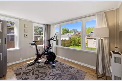 5430 N Lamon Avenue, Chicago, IL 60630 - Photo 9