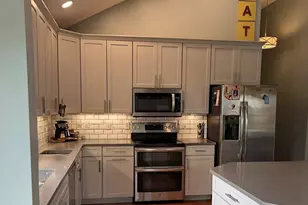 1733 Portsmith Ct, Bartlett, IL 60103 - Photo 9