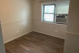 109 S Elmwood Ave, Oak Park, IL 60302 - Photo 7