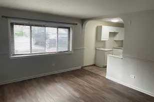 109 S Elmwood Ave, Oak Park, IL 60302 - Photo 3