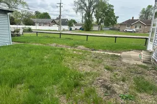 644 Douglas Ave, Calumet City, IL 60409 - Photo 5