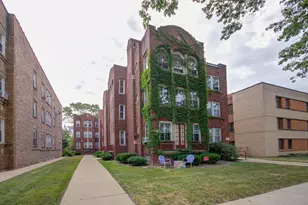 10535 S Hale Ave, Chicago, IL 60643 - Photo 1