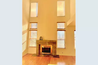 [Address not provided], Elk Grove Village, IL 60007 - Photo 3