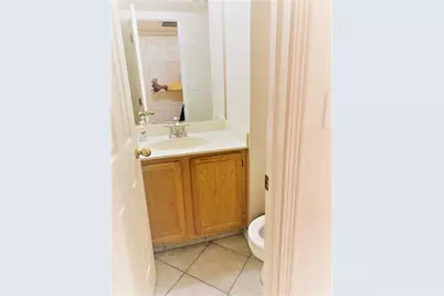 [Address not provided], Elk Grove Village, IL 60007 - Photo 9