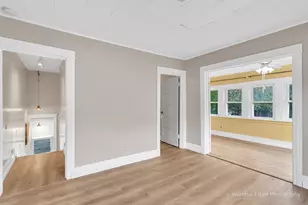 211 N Wright St, Naperville, IL 60540 - Photo 19