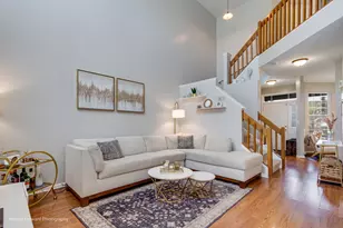 139 E Lake Ridge Dr, Glendale Heights, IL 60139 - Photo 11