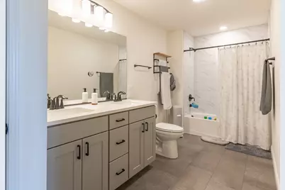 3687 Peregrine Way, Elgin, IL 60124 - Photo 17