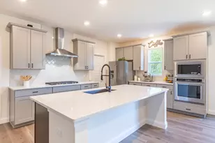 3687 Peregrine Way, Elgin, IL 60124 - Photo 9