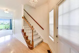 1506 Golfview Ct, Glendale Heights, IL 60139 - Photo 5