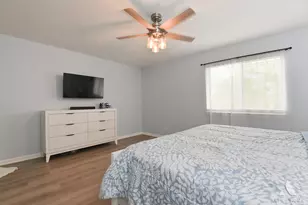 902 Ashley Ct, Westmont, IL 60559 - Photo 19