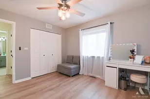 902 Ashley Ct, Westmont, IL 60559 - Photo 15