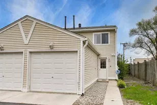 391 Meadow Green Ln, Round Lake Beach, IL 60073 - Photo 1