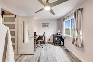 391 Meadow Green Ln, Round Lake Beach, IL 60073 - Photo 19