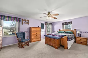 669 E Carpenter Dr, Palatine, IL 60074 - Photo 23