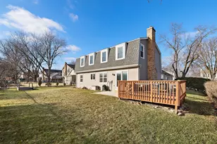 669 E Carpenter Dr, Palatine, IL 60074 - Photo 35