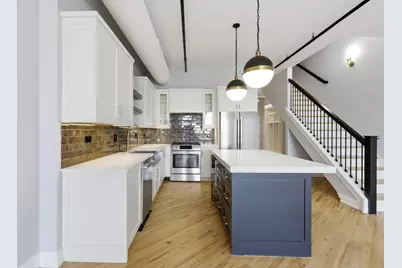 1500 W Monroe Street #727, Chicago, IL 60607 - Photo 3