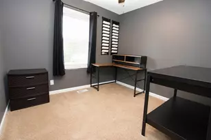 3204 Hunter Path St, McHenry, IL 60050 - Photo 9
