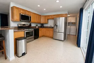 3204 Hunter Path St, McHenry, IL 60050 - Photo 5