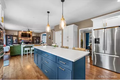 39W901 Carl Sandburg Road, Saint Charles, IL 60175 - Photo 11