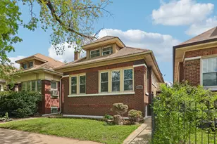 7533 S Green St, Chicago, IL 60620 - Photo 1