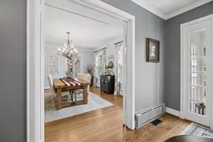 197 Woodside Rd, Riverside, IL 60546 - Photo 9