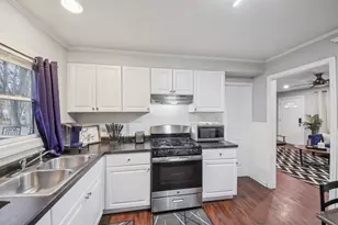 430 Neosho St, Park Forest, IL 60466 - Photo 7