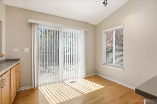 1502 Hartsburg Ln, North Aurora, IL 60542 - Photo 25