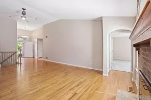 1502 Hartsburg Ln, North Aurora, IL 60542 - Photo 15