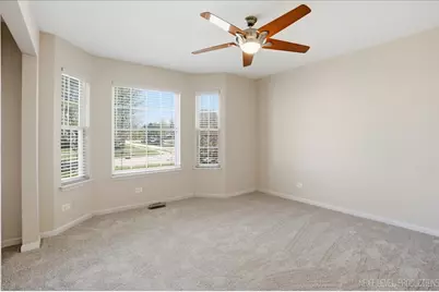 1502 Hartsburg Lane, North Aurora, IL 60542 - Photo 11