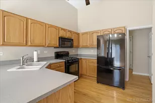 1502 Hartsburg Ln, North Aurora, IL 60542 - Photo 23