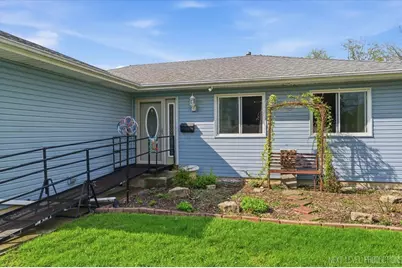 1721 W Galena Boulevard, Aurora, IL 60506 - Photo 3
